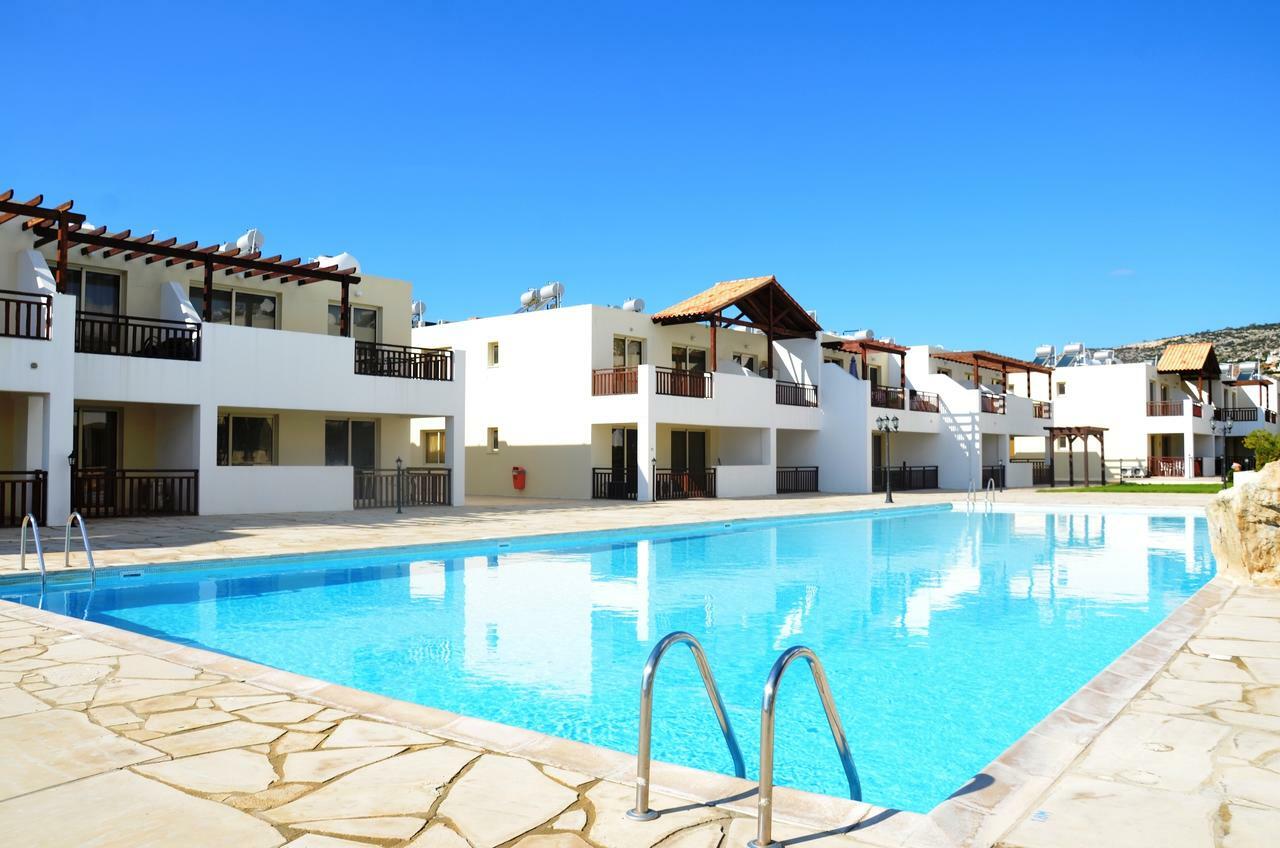 Floor, 2 Bedroom Vanessa D204, Free Wifi, Village View Peyia