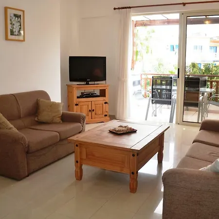 Top Floor, 2 Bedroom Apartment Vanessa D204, Free Wifi, Village View Peyia Room photo